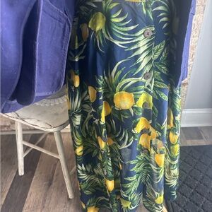 TRULY Tropical Lemon and Leaf Dress in Green and Gold